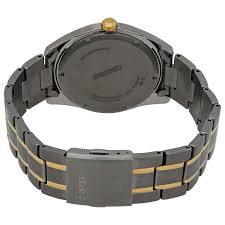 Seiko Essentials Quartz Green Dial Men's Watch Item No. SUR377